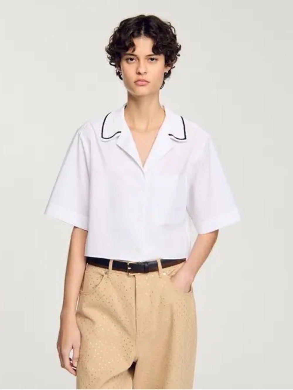Sandro crochet collar ahirt